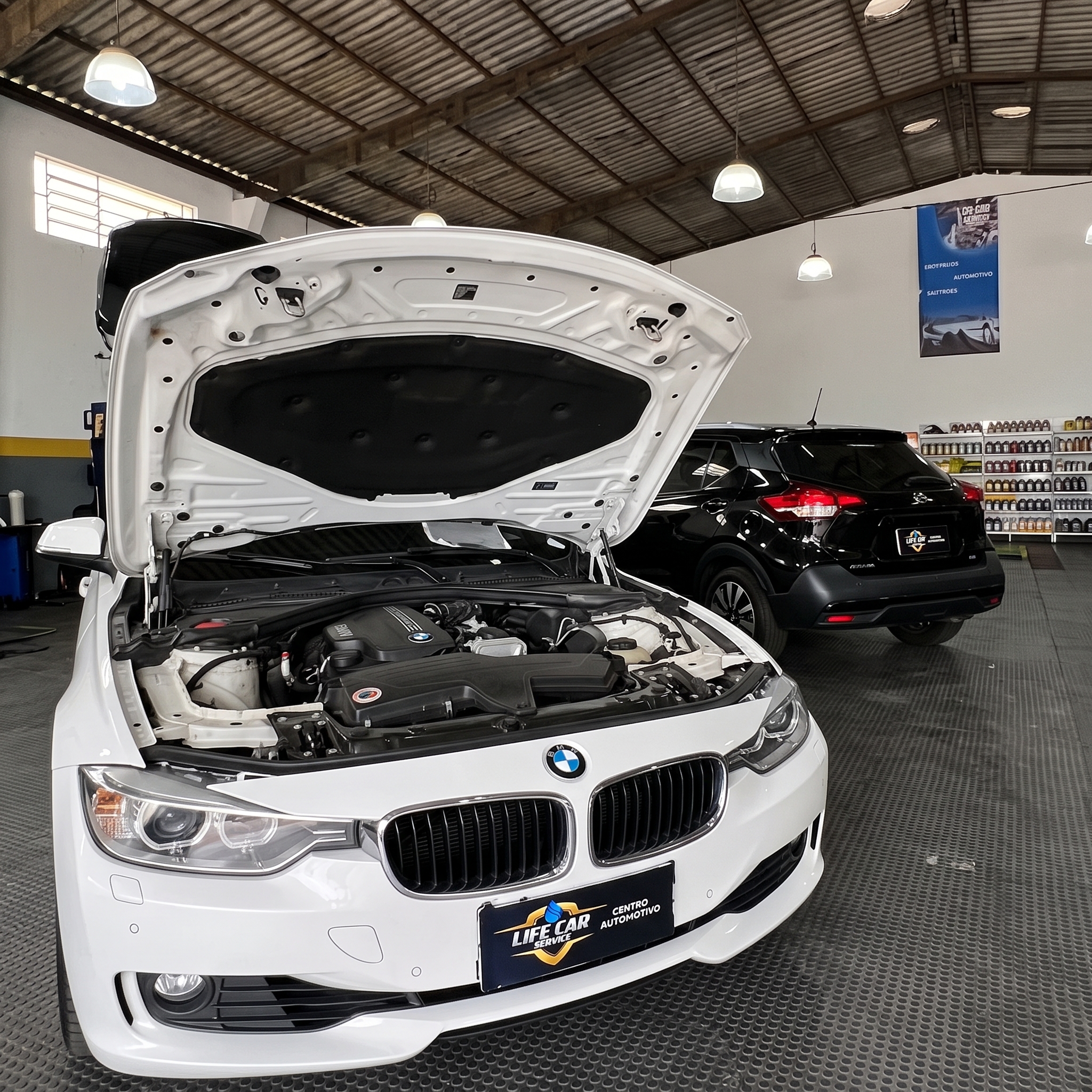 BMW em atendimento na oficina Life Car